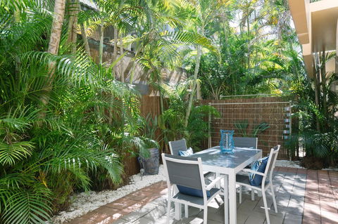 CitySide Apartment - 2 Bedroom With Private Courtyard - Accommodation Brunswick Heads 13