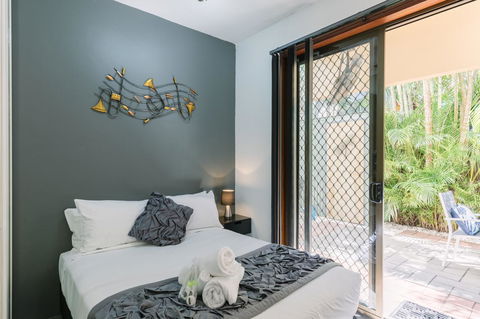 CitySide Apartment - 2 Bedroom With Private Courtyard - Accommodation Brunswick Heads 14