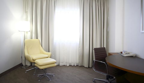 Novotel Canberra - Accommodation Brunswick Heads 16