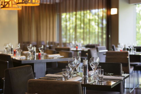 Novotel Canberra - Accommodation Brunswick Heads 12