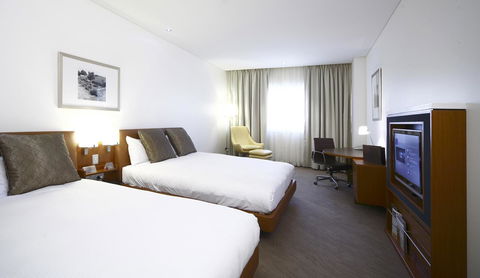 Novotel Canberra - Accommodation Brunswick Heads 19