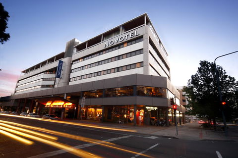 Novotel Canberra - Accommodation Brunswick Heads 6