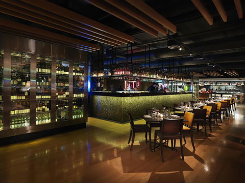 QT Canberra - Accommodation Brunswick Heads 7