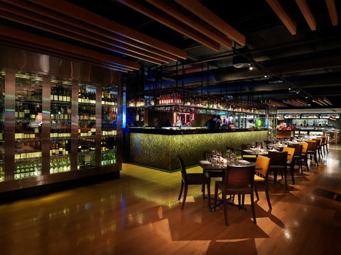 QT Canberra - Accommodation Brunswick Heads 4