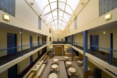 Madison Capital Executive Apartments - Accommodation Brunswick Heads 2