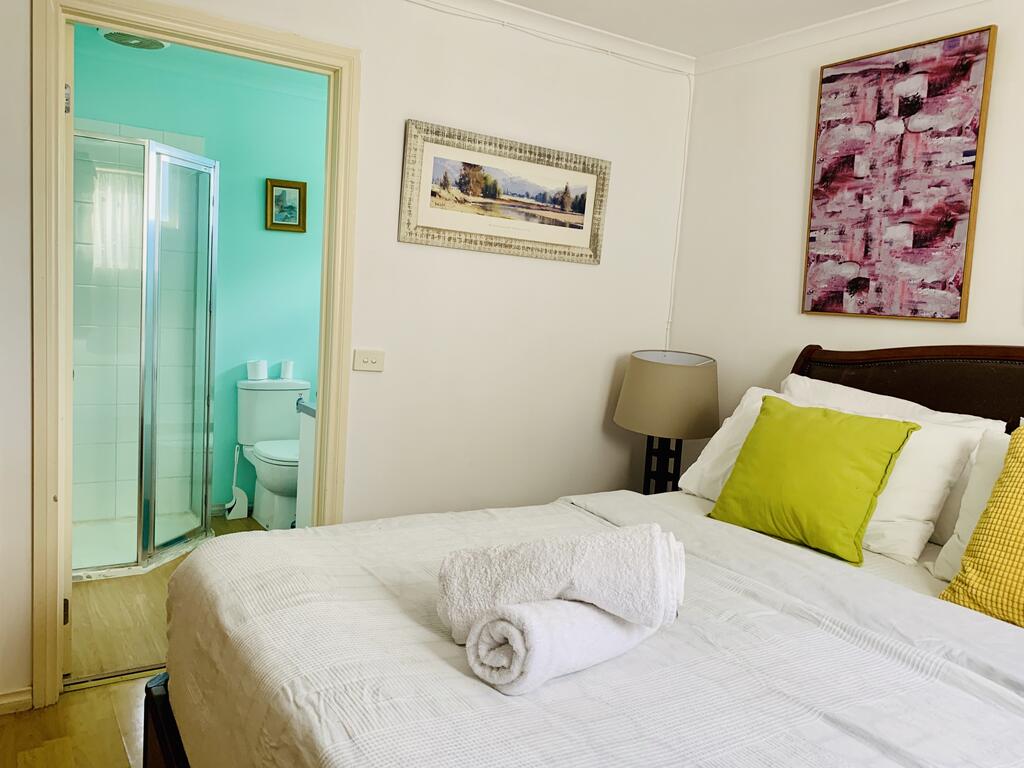 Knoxfield VIC Accommodation Brunswick Heads