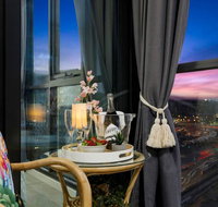 Braddon Penthouse Top Location Netflix WiFi Views - Accommodation Brunswick Heads