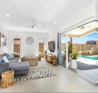 Brand New PRIZE HOME 50m path to beach - Accommodation Brunswick Heads