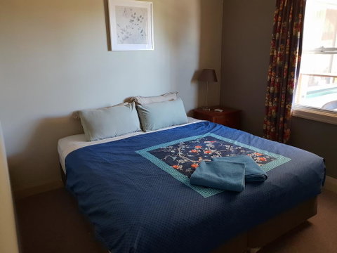 Bunbury's Most Convenient Location - Unit 2 - Accommodation Brunswick Heads 3