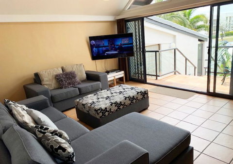Byron Bay Beachfront Apartments - Accommodation Brunswick Heads 2