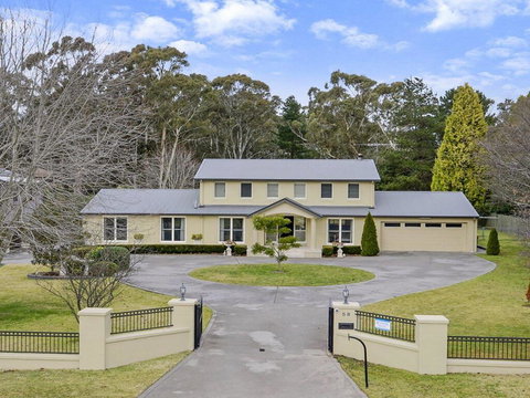 Camelot - Superbly Proportioned And Ideally Located - Accommodation Brunswick Heads 0