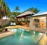 Carrothool 29 - 6 BDRM Canal Home with Pool - Accommodation Brunswick Heads