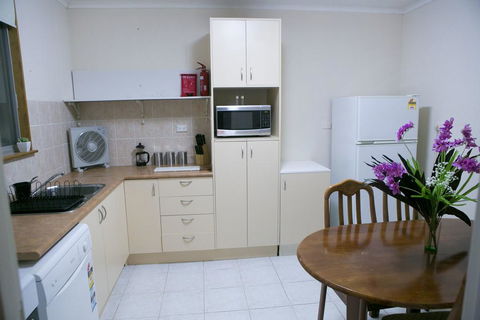Cave Place Units - Accommodation Brunswick Heads 1