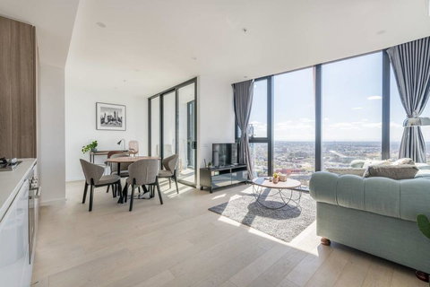 CBD & Garden View Stylish 1 Bedroom Apt @Avant - Accommodation Brunswick Heads 0