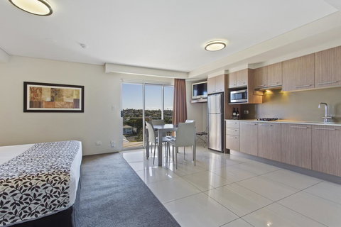 CBD Executive Apartments - Accommodation Brunswick Heads 2