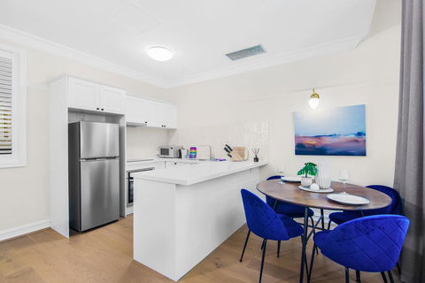 Central Apartment With Spacious Living And Dining - Accommodation Brunswick Heads 3