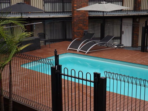 Central Court Motel Warrnambool - Accommodation Brunswick Heads 2