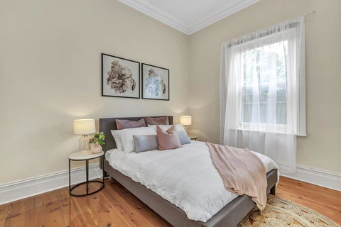 Character Home - Easy Tram To City - Accommodation Brunswick Heads 0