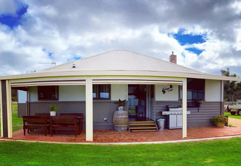 Chesterfarm And Stables - Accommodation Brunswick Heads 3