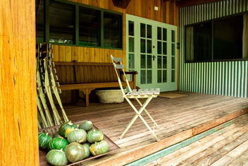 Chevys Rest with Accommodation Brunswick Heads