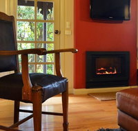 Circa Red London Daylesford - Accommodation Brunswick Heads