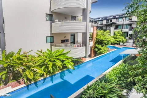 Classic Woolstore Apartment In Teneriffe - Accommodation Brunswick Heads 1