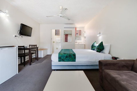 Coffs Harbour Pacific Palms Motel - Accommodation Brunswick Heads 0