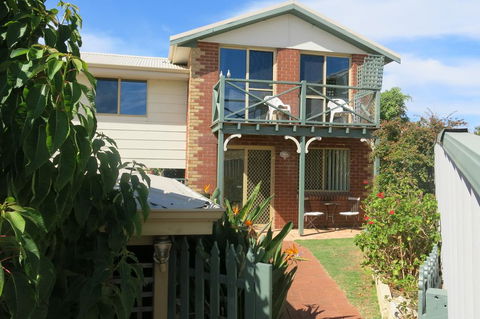 Coogee WA Accomodation - Accommodation Brunswick Heads 0