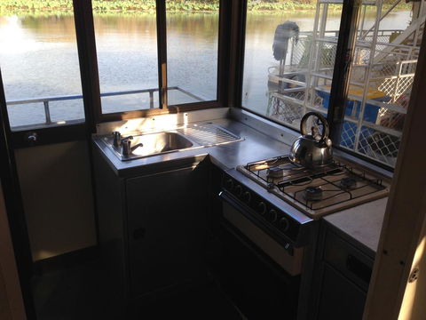 Corroboree Houseboats - Accommodation Brunswick Heads 2