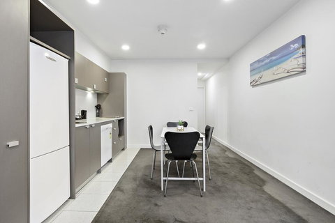 Cosmopolitan Hotel Melbourne - Accommodation Brunswick Heads 1