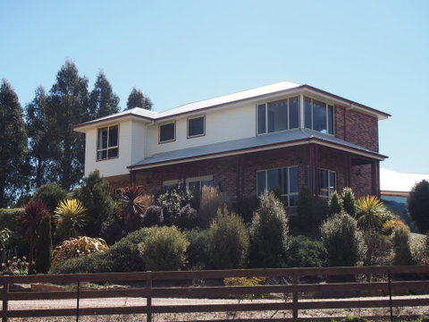 Country Meets Town - Accommodation Brunswick Heads 0