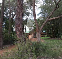 Country Retreat on 1 acre with pool hot tub surrounded by trees - Accommodation Brunswick Heads