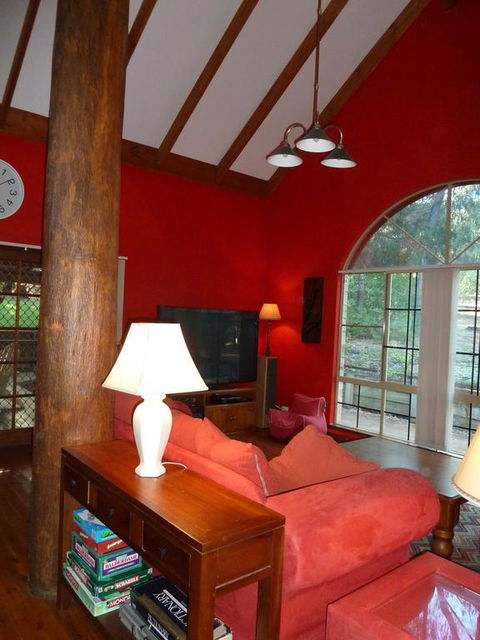 Country Retreat On 1 Acre With Pool, Hot Tub Surrounded By Trees - Accommodation Brunswick Heads 1