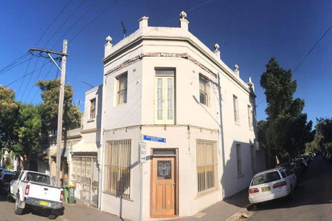 Cozy Spacious Terrace In Sydney's Eclectic Newtown - Accommodation Brunswick Heads 1