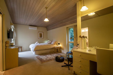 Cygnet, Studio On Sturt - Accommodation Brunswick Heads 2