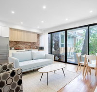 Designer Taste 2BR TownhouseHawthorn - Accommodation Brunswick Heads