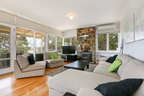 DROMANA BEACH SHACK... - Accommodation Brunswick Heads 3