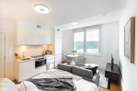 Elegantly Styled Studio In Stunning Glebe Estate - Accommodation Brunswick Heads 0