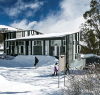 Elk at Falls - Accommodation Brunswick Heads