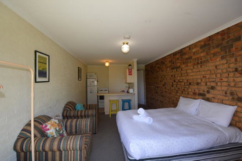 Ellswood 1 - Accommodation Brunswick Heads 0