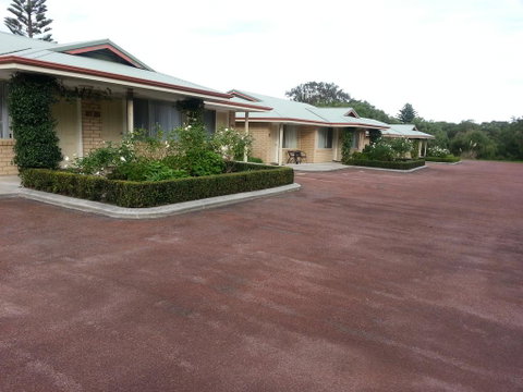 Emu Point Motel - Accommodation Brunswick Heads 0