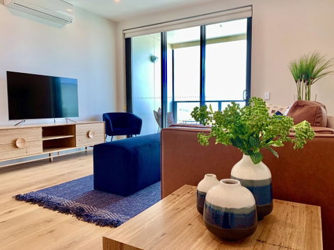 Exclusive Parkland Living Adelaide Central - Accommodation Brunswick Heads 0