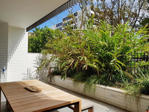 Executive Living In This Chic Garden Apartment - Accommodation Brunswick Heads 0