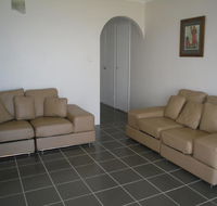 Fabulous location - Ground Floor Waterfront Unit Clearview Apartments - Accommodation Brunswick Heads