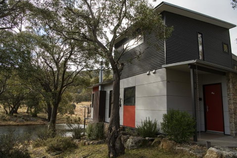 Faraya Chalet - Accommodation Brunswick Heads 2