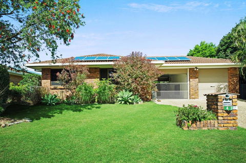 Freshly Revovated Dog Friendly House Walking Distance To Waterfront! - Accommodation Brunswick Heads 0