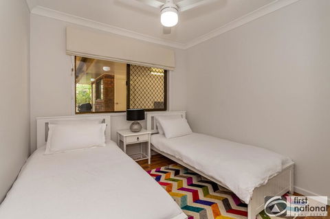 Freshly Revovated Dog Friendly House Walking Distance To Waterfront! - Accommodation Brunswick Heads 3