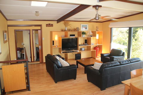 Gabbadah Beach House - Accommodation Brunswick Heads 2