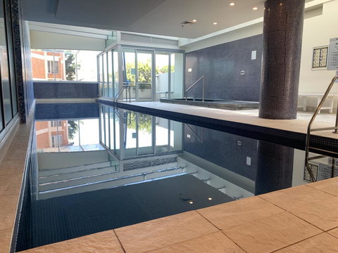 GLENELG Five Stars - Accommodation Brunswick Heads 3