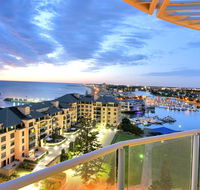 GLENELG Five Stars - Accommodation Brunswick Heads